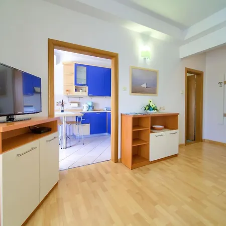 Lägenhet Jele Malinska