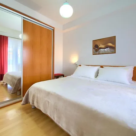 Апартаменты Jele *